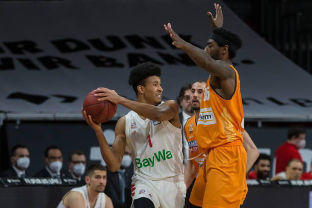 具隐蔽性 具隐蔽性