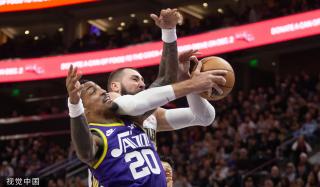 洲赛场中掌 洲赛场中掌